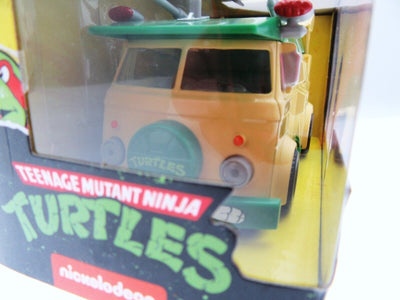 Party Wagon ~ Teenage Mutant Ninja Turtles ~ Die Cast ~ 1:32 scale