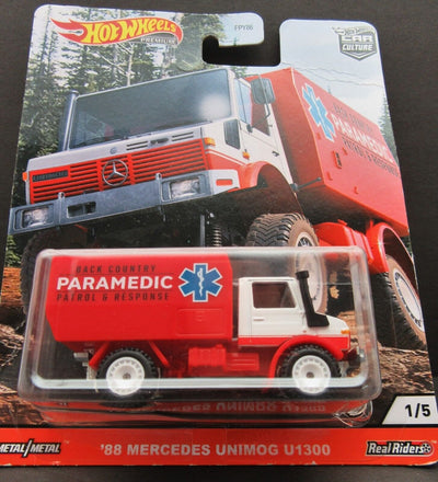 Hot Wheels ~ Back Country PARAMEDIC ~ 1988 Mercedes Unimog U1300  ~ 1:64 Scale